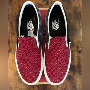 New in box VANS CLASSIC SLIP ON Tie print Women’s Size 13 Men’s 11.5
